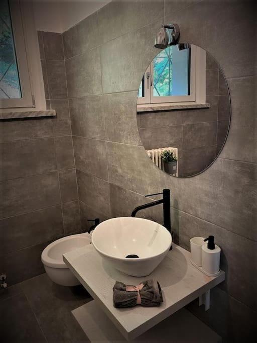 Sleepwell In Valganna Apartman Kültér fotó